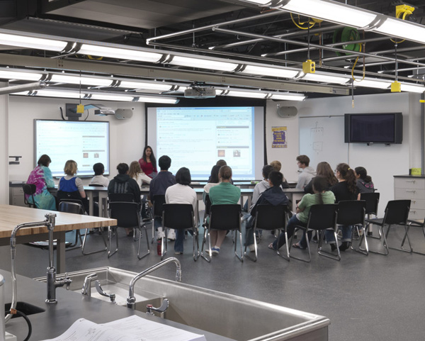 The Think Tanks within STEM labs at Niles North and West High Schools have helped produce young scientists who’ve achieved international recognition for their research projects. 