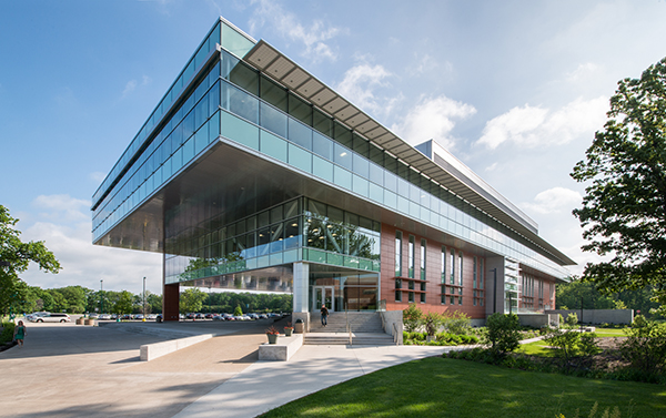 Building signage throughout Oakton Community College’s LEED Gold certified Lee Center for Science and Health Careers informs students of its many sustainable features.