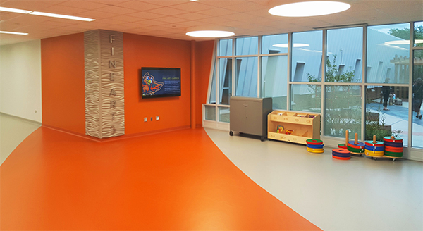 At the new Community Consolidated School District 59 Early Learning Center, breakout spaces called “exploratories” combine technologies, outside views, and touch-friendly materials.
