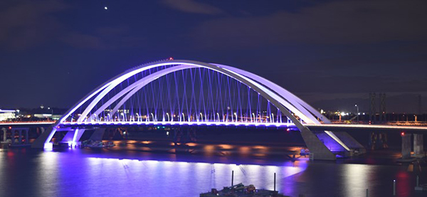 Quad Cities I-74 Bridge night