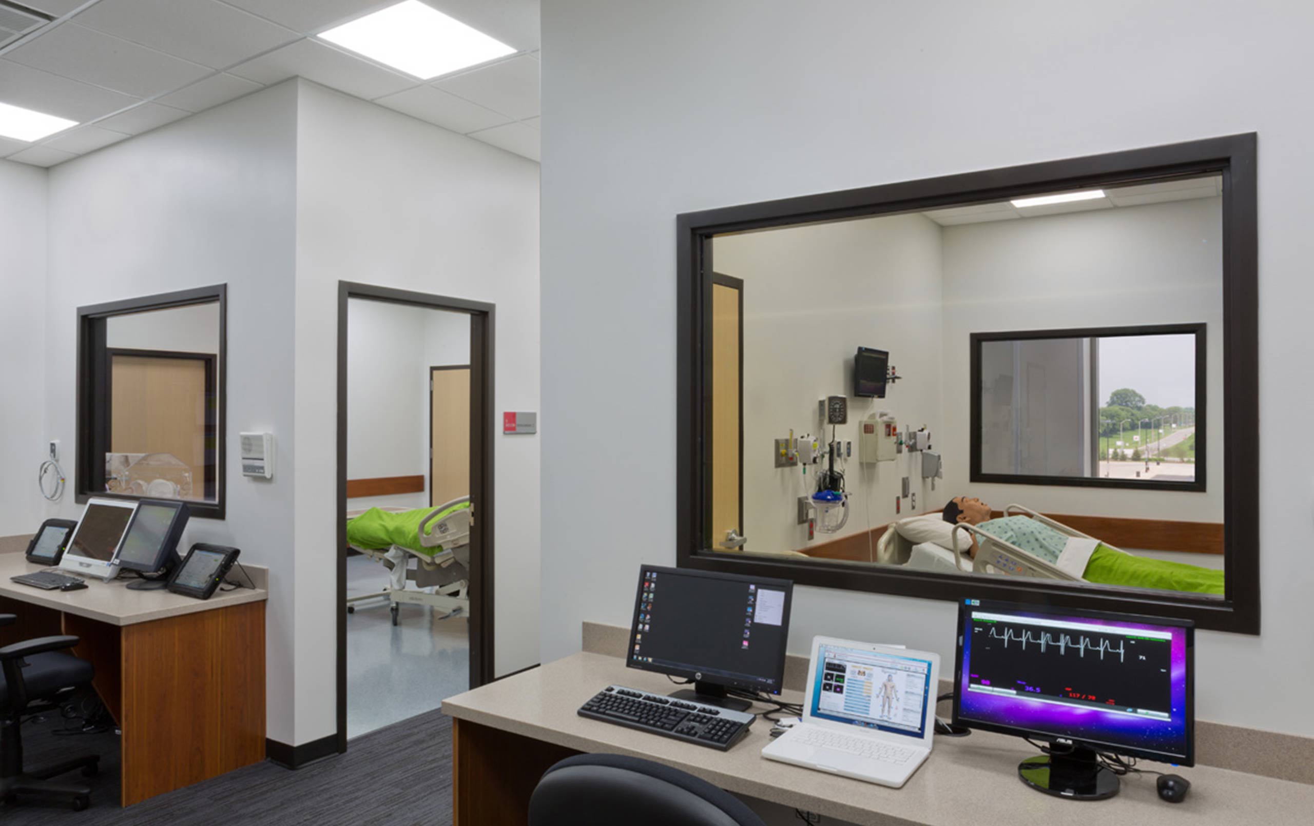 Higher education simulation lab with viewing window